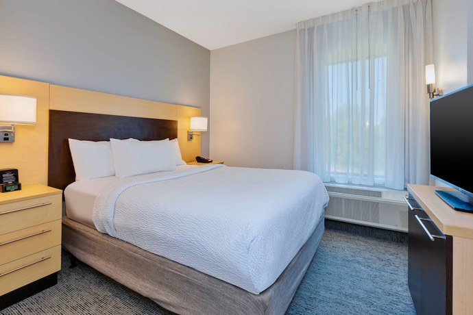 Imagen de la habitación del Hotel TownePlace Suites by Marriott Nashville Airport. Foto 12