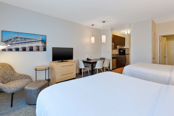 Imagen de la habitación del Hotel TownePlace Suites by Marriott Nashville Airport. Foto 13