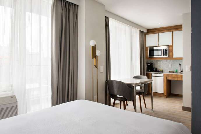 Imagen de la habitación del Hotel TownePlace Suites by Marriott New York Long Island City/Manhattan View. Foto 14