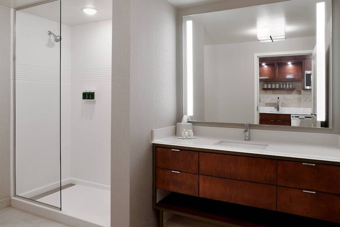Imagen de la habitación del Hotel TownePlace Suites by Marriott Orlando Downtown. Foto 4