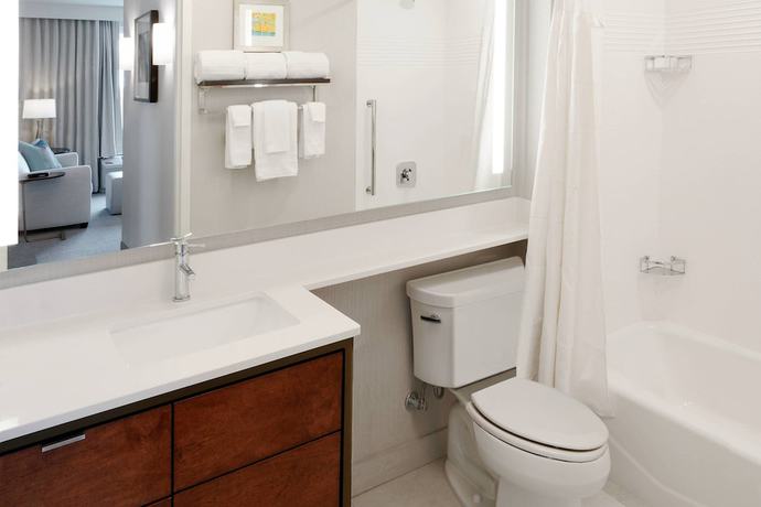 Imagen de la habitación del Hotel TownePlace Suites by Marriott Orlando Downtown. Foto 11
