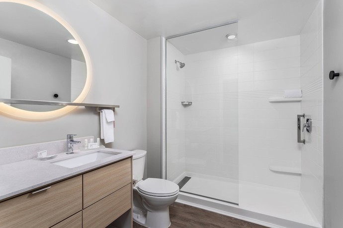 Imagen de la habitación del Hotel TownePlace Suites by Marriott Orlando Southwest Near Universal. Foto 17