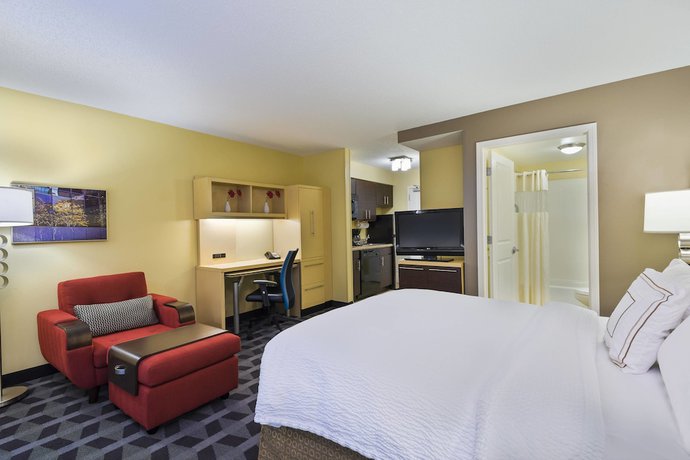 Imagen de la habitación del Hotel TownePlace Suites by Marriott Pensacola. Foto 3
