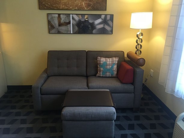 Imagen de la habitación del Hotel TownePlace Suites by Marriott Pensacola. Foto 5