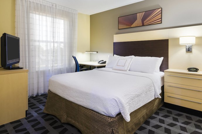 Imagen de la habitación del Hotel TownePlace Suites by Marriott Pensacola. Foto 9