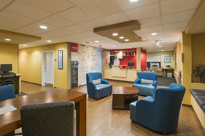 Imagen de los interiores del Hotel TownePlace Suites by Marriott Pensacola. Foto 18
