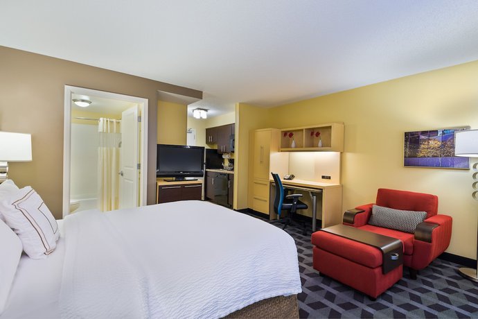 Imagen de la habitación del Hotel TownePlace Suites by Marriott Pensacola. Foto 14