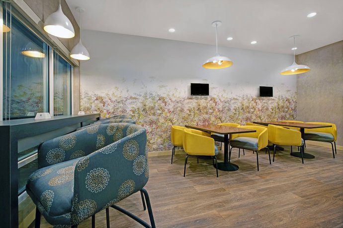 Imagen de los interiores del Hotel TownePlace Suites by Marriott Potomac Mills Woodbridge. Foto 18