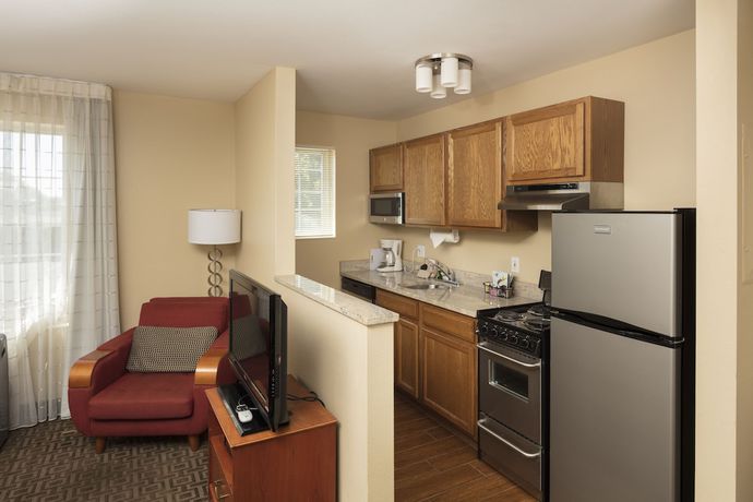 Imagen de la habitación del Hotel TownePlace Suites by Marriott Salt Lake City Layton. Foto 3