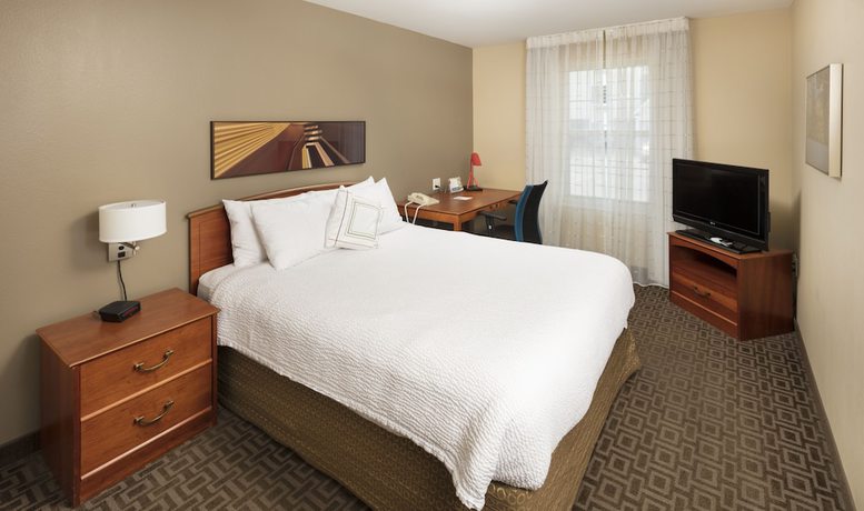 Imagen de la habitación del Hotel TownePlace Suites by Marriott Salt Lake City Layton. Foto 15