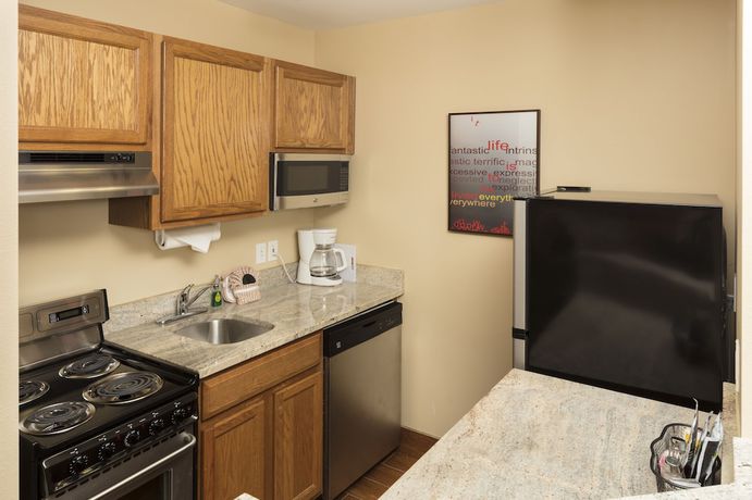Imagen de la habitación del Hotel TownePlace Suites by Marriott Salt Lake City Layton. Foto 17
