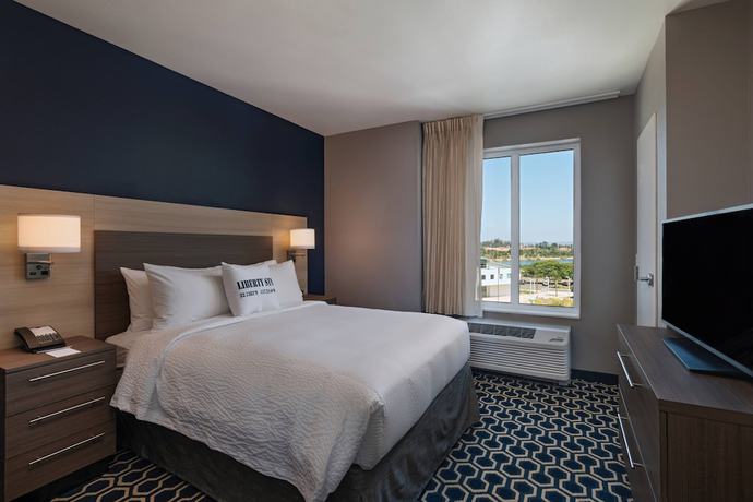 Imagen de la habitación del Hotel TownePlace Suites by Marriott San Diego Airport/Liberty Station. Foto 4