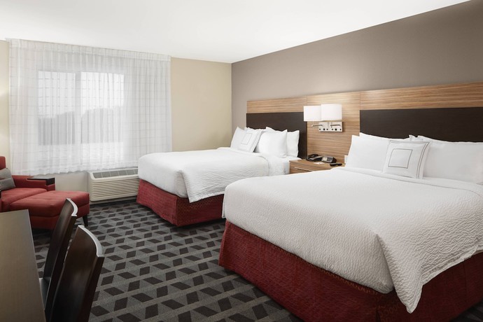 Imagen de la habitación del Hotel TownePlace Suites by Marriott Tampa South. Foto 8