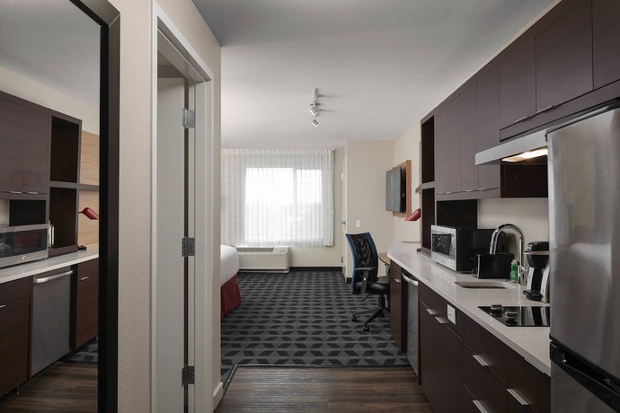 Imagen de la habitación del Hotel TownePlace Suites by Marriott Tampa South. Foto 10