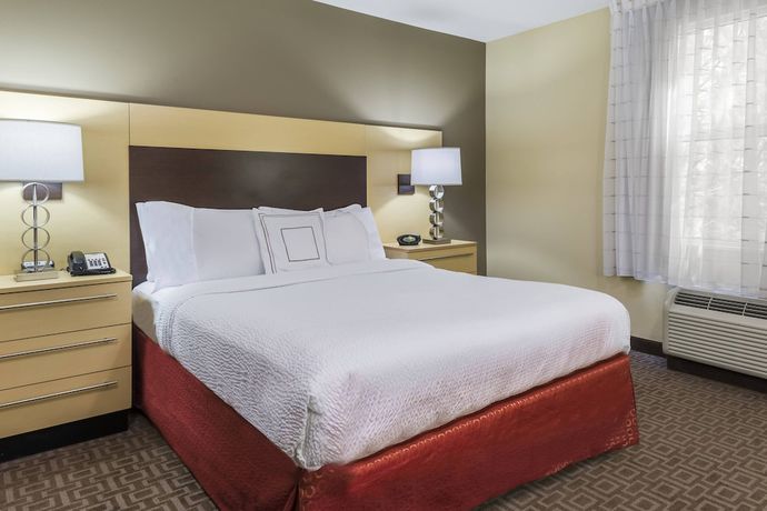 Imagen de la habitación del Hotel TownePlace Suites by Marriott Tampa Westshore/Airport. Foto 15