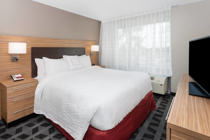 Imagen de la habitación del Hotel TownePlace Suites by Marriott Titusville Kennedy Space Center. Foto 7