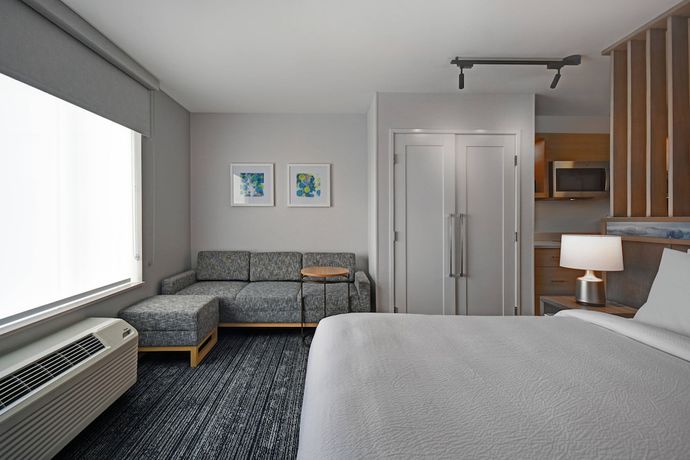 Imagen de la habitación del Hotel TownePlace Suites by Marriott Westport. Foto 8