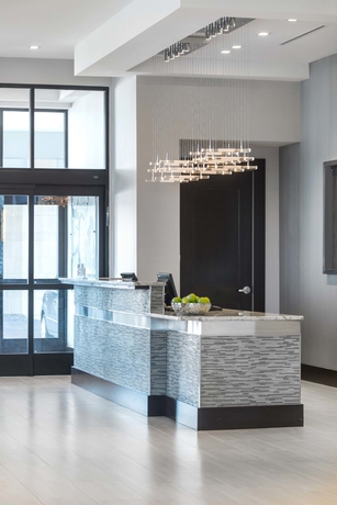 Imagen de los interiores del Hotel Towneplace Suites Boston Logan Airport/chelsea. Foto 9