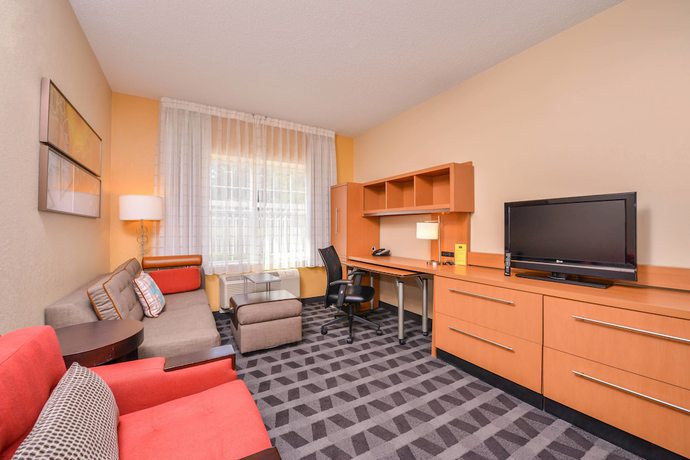 Imagen de la habitación del Hotel Towneplace Suites By Marriott Arundel Mills. Foto 5