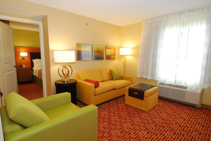 Imagen de la habitación del Hotel Towneplace Suites By Marriott Arundel Mills. Foto 7