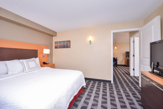 Imagen de la habitación del Hotel Towneplace Suites By Marriott Arundel Mills. Foto 10