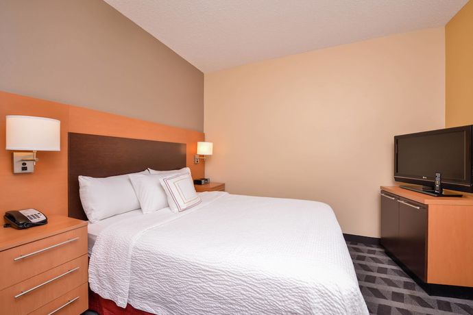 Imagen de la habitación del Hotel Towneplace Suites By Marriott Arundel Mills. Foto 12