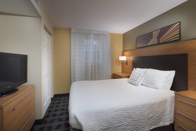 Imagen de la habitación del Hotel Towneplace Suites By Marriott Atlanta Alpharetta. Foto 3
