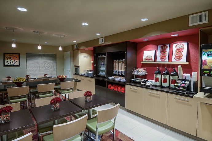 Imagen del bar/restaurante del Hotel Towneplace Suites By Marriott Baton Rouge South. Foto 4