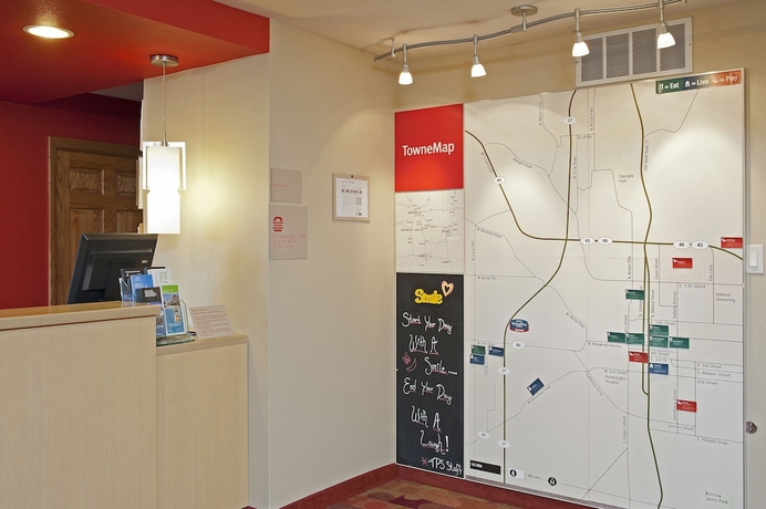 Imagen de los interiores del Hotel Towneplace Suites By Marriott Bloomington. Foto 15