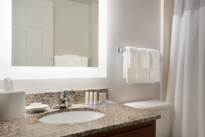 Imagen de la habitación del Hotel Towneplace Suites By Marriott Boca Raton. Foto 2