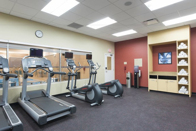 Imagen de los interiores del Hotel Towneplace Suites By Marriott Champaign. Foto 19