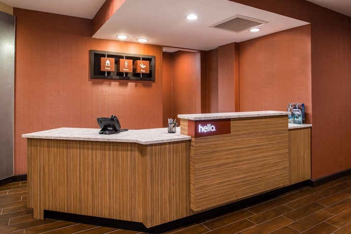 Imagen de los interiores del Hotel Towneplace Suites By Marriott Charleston. Foto 19