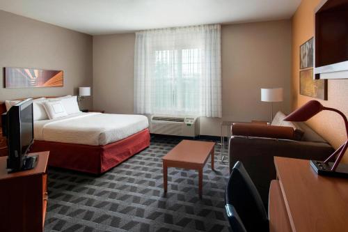 Imagen de la habitación del Hotel Towneplace Suites By Marriott Chicago Lombard. Foto 9