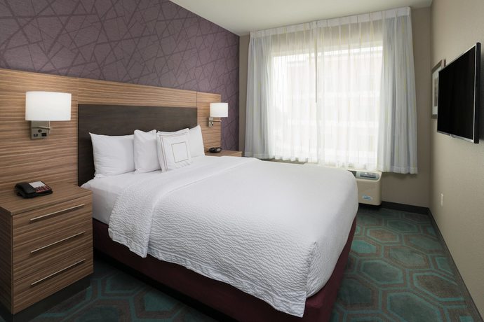 Imagen de la habitación del Hotel Towneplace Suites By Marriott Chicago Schaumburg. Foto 7