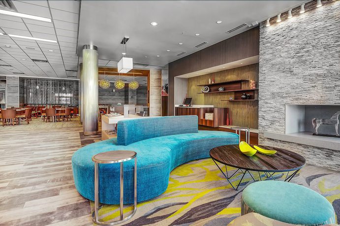 Imagen de los interiores del Hotel Towneplace Suites By Marriott Chicago Schaumburg. Foto 19