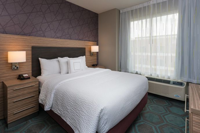 Imagen de la habitación del Hotel Towneplace Suites By Marriott Chicago Schaumburg. Foto 11
