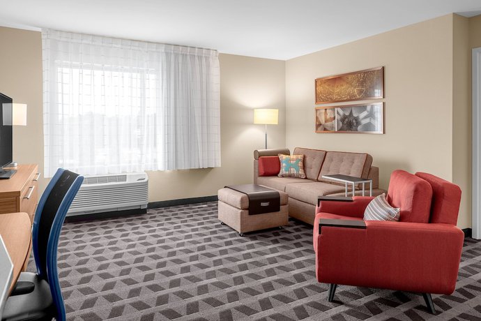 Imagen de la habitación del Hotel Towneplace Suites By Marriott Cincinnati Fairfield. Foto 8