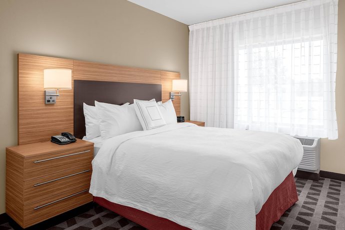Imagen de la habitación del Hotel Towneplace Suites By Marriott Cincinnati Fairfield. Foto 9