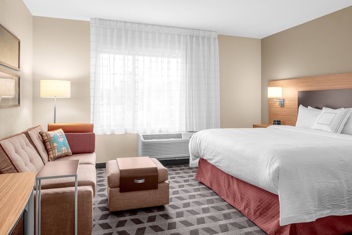 Imagen de la habitación del Hotel Towneplace Suites By Marriott Cincinnati Fairfield. Foto 13