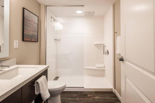 Imagen general del Hotel Towneplace Suites By Marriott Cleveland. Foto 6