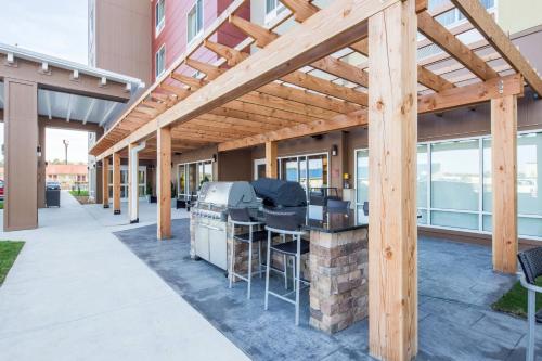 Imagen general del Hotel Towneplace Suites By Marriott Cleveland. Foto 8