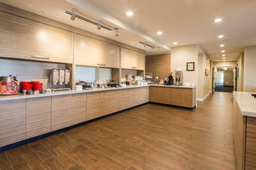 Imagen general del Hotel Towneplace Suites By Marriott Cleveland. Foto 9
