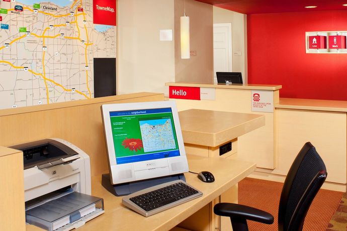 Imagen de los interiores del Hotel Towneplace Suites By Marriott Cleveland Westlake. Foto 17