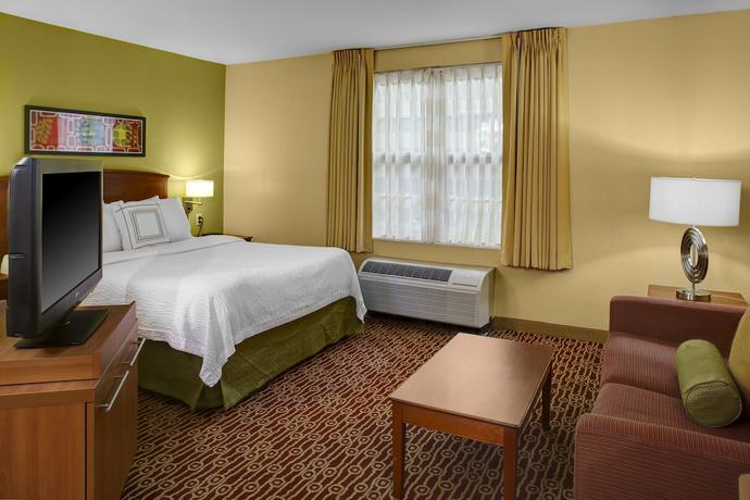Imagen de la habitación del Hotel Towneplace Suites By Marriott Cleveland Westlake. Foto 10