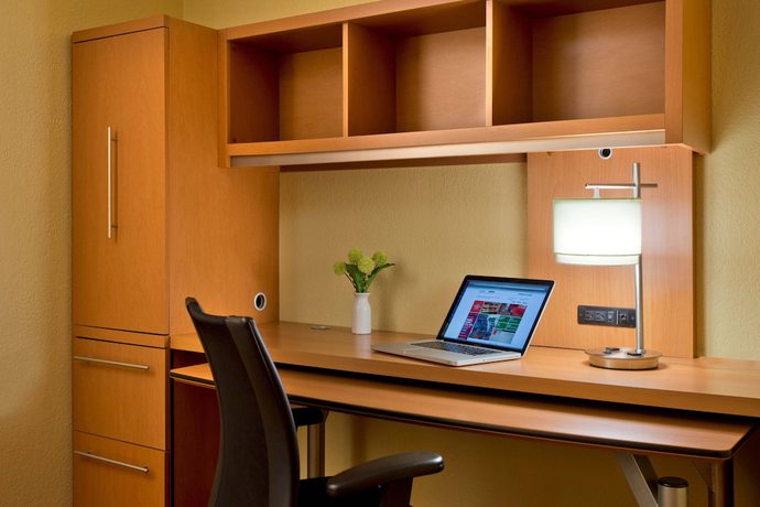 Imagen de la habitación del Hotel Towneplace Suites By Marriott Cleveland Westlake. Foto 12