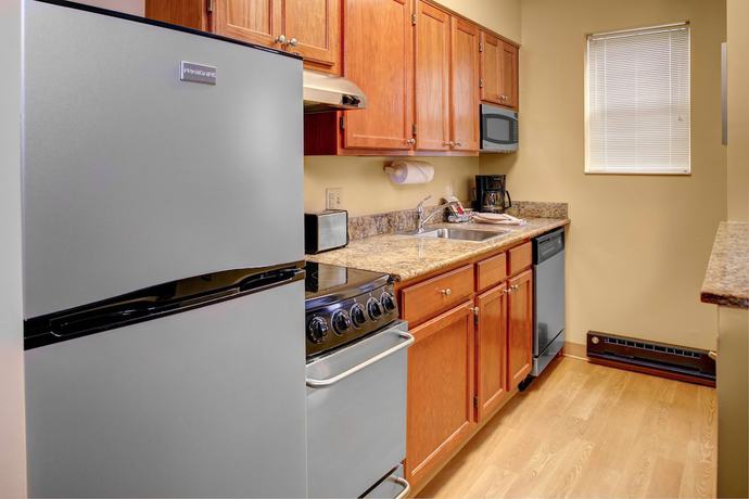 Imagen de la habitación del Hotel Towneplace Suites By Marriott Cleveland Westlake. Foto 13