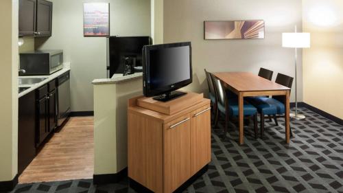 Imagen general del Hotel Towneplace Suites By Marriott Dallas Arlington North. Foto 3