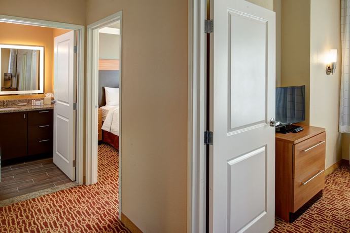 Imagen de la habitación del Hotel Towneplace Suites By Marriott Detroit Troy. Foto 9