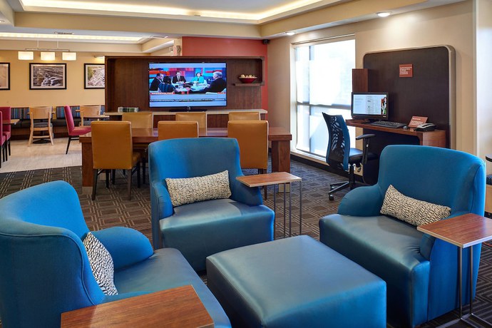 Imagen de los interiores del Hotel Towneplace Suites By Marriott Detroit Troy. Foto 17