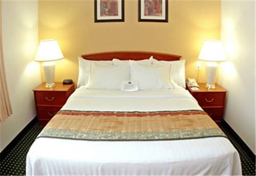Imagen de la habitación del Hotel Towneplace Suites By Marriott East Lansing. Foto 2
